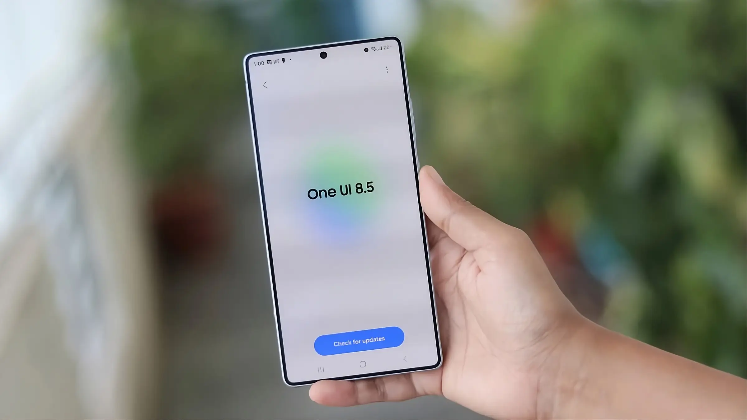 Telefono Samsung listo para actualizar a One UI 8.5