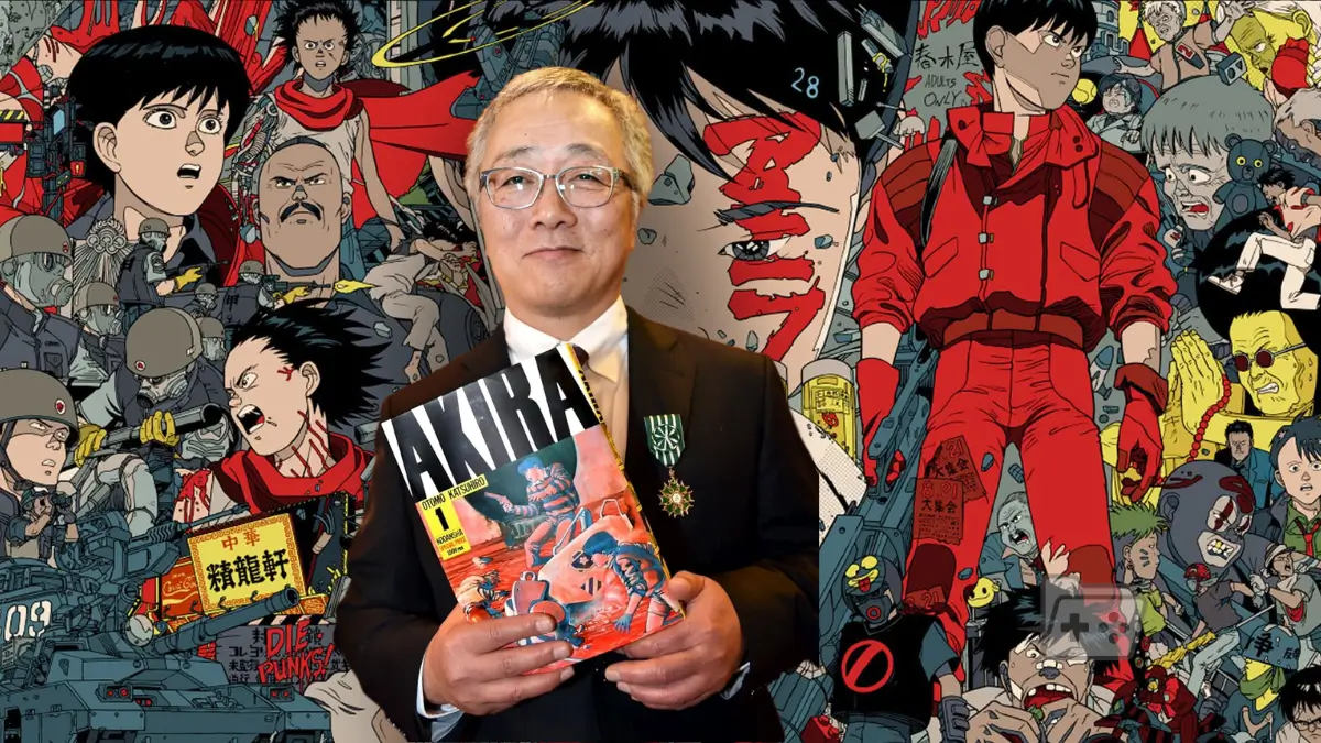 Katsuhiro Otomo con el manga Akira, con fondo del mismo anime